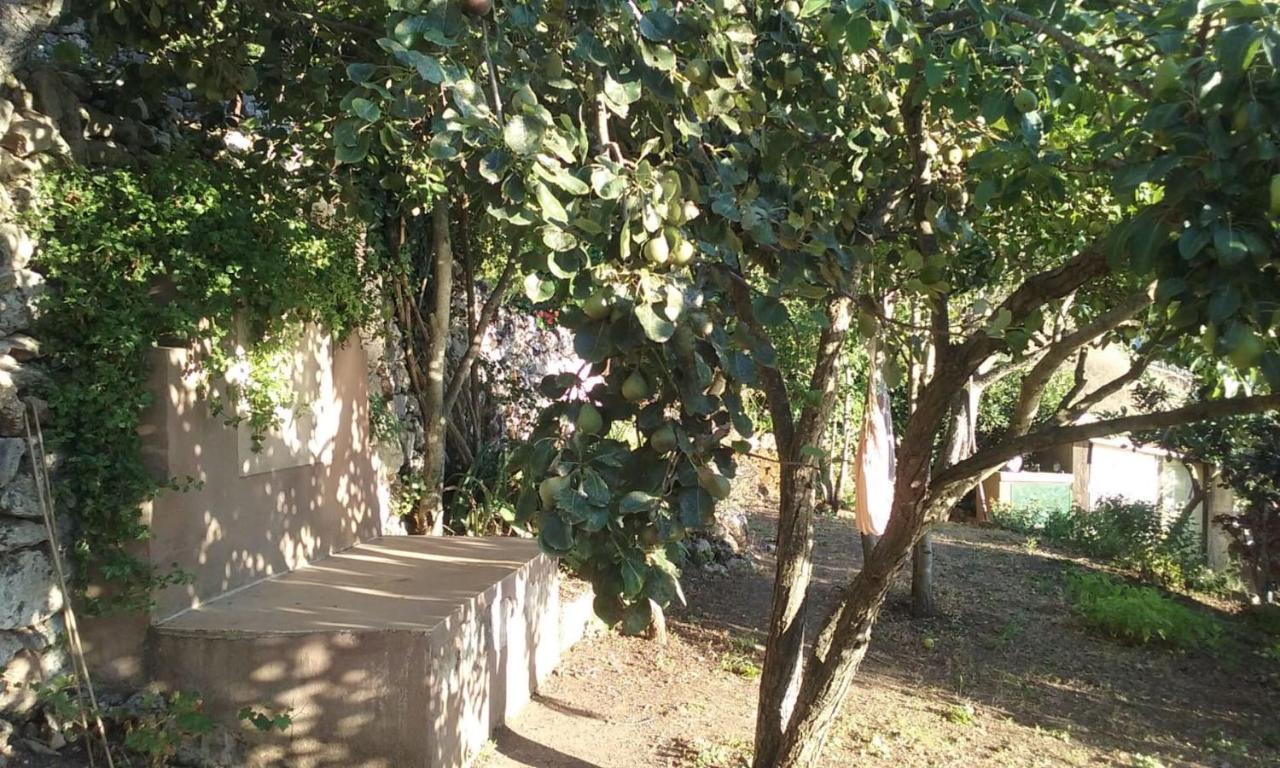Vistalago Garden Doria Monteleone Rocca Doria Exterior photo